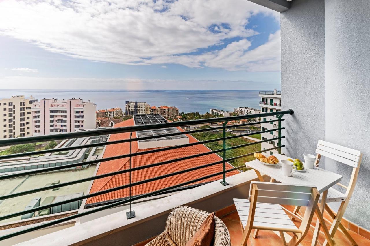 Ajuda III by An Island Apart Funchal  Bagian luar foto